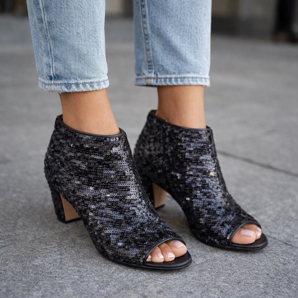 NWT Maison Margiela Paris Black Sequin Peep-Toe Ankle Bootie Size 37.5